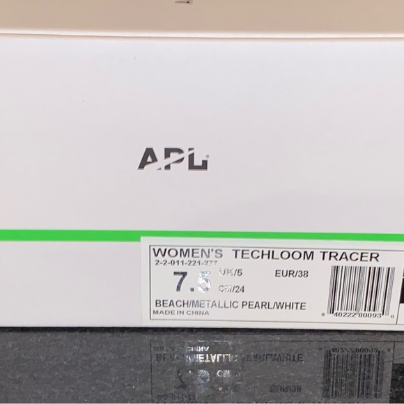 APL NWT Womens techloom tracer sneaker-size 7.5 - Picture 3 of 5